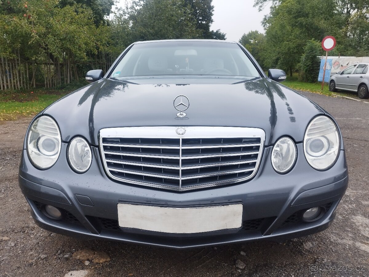 Mercedes-Benz E 220 CDi manuál - 3