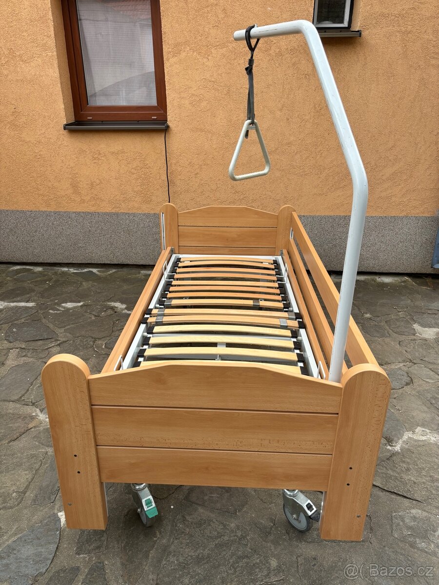 Polohovací postel - 3