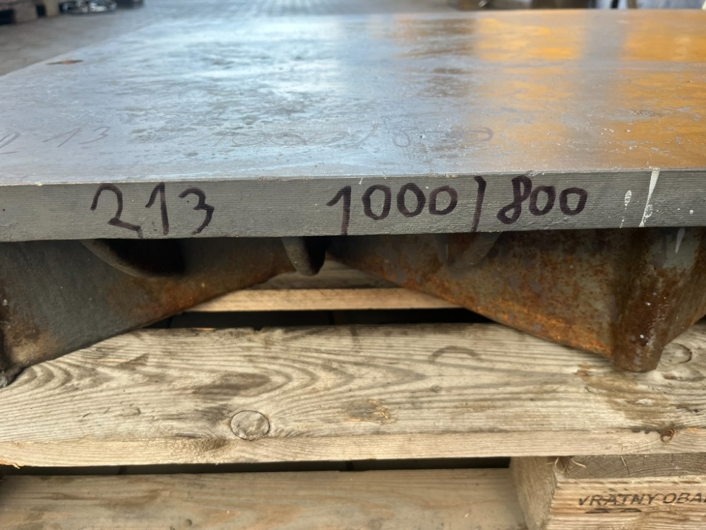 213. Pracovní deska, rýsovací, svařovací stůl 1000/800 - 3