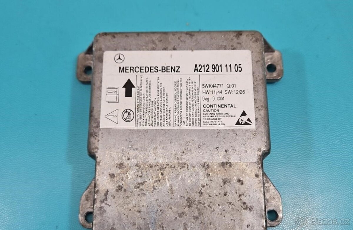 Mercedes-Benz E W212 A2129011105 - 3