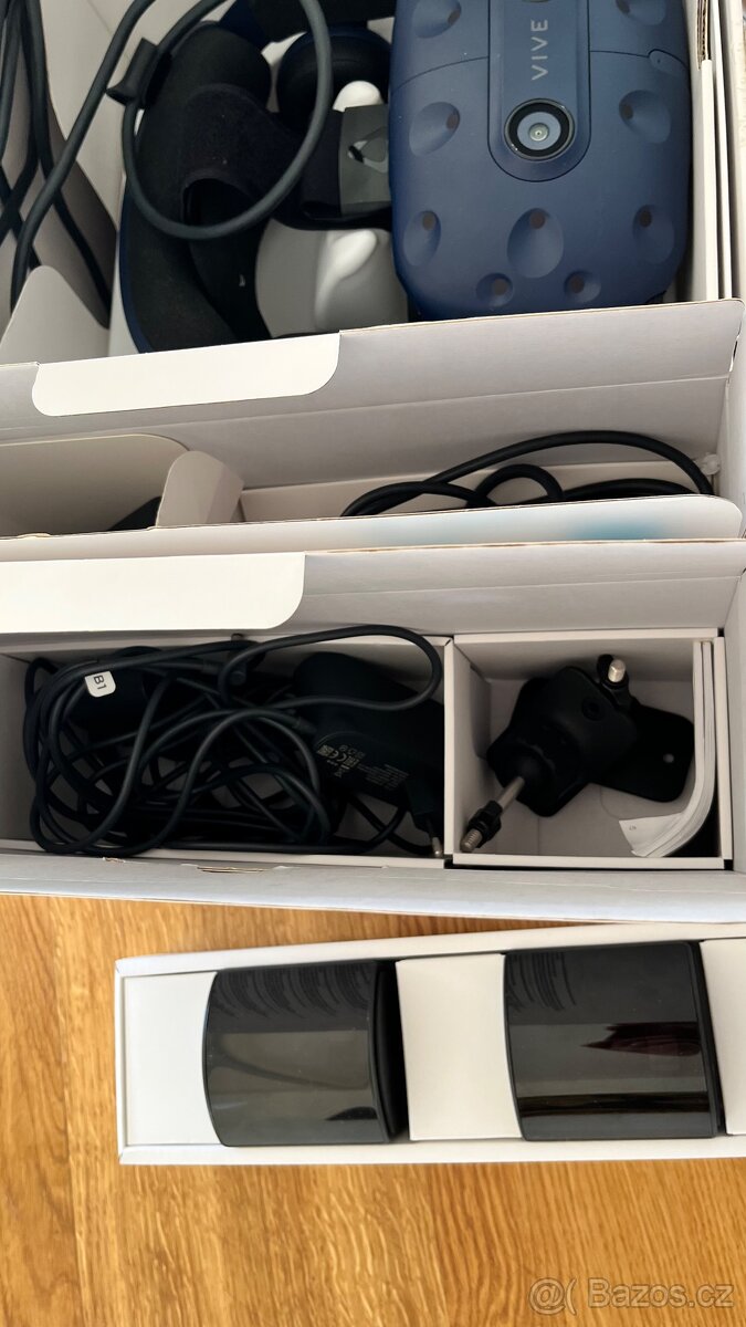 HTC Vive Pro Full Kit - 3