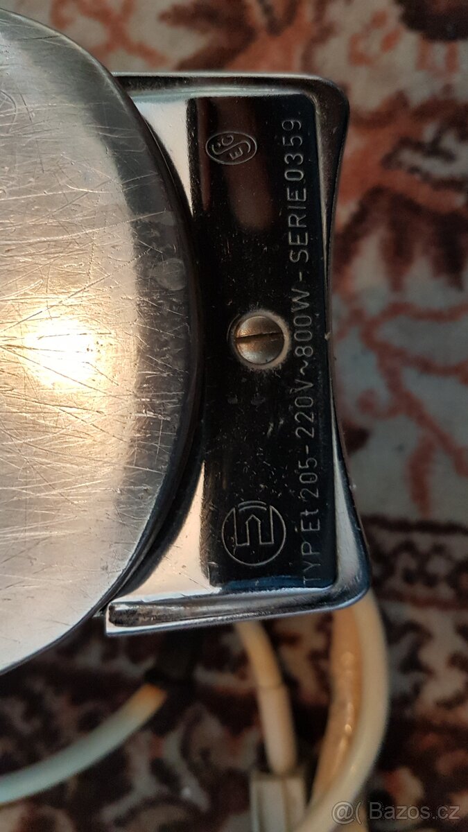 Historická retro žehlička, i jako dekorace - 3