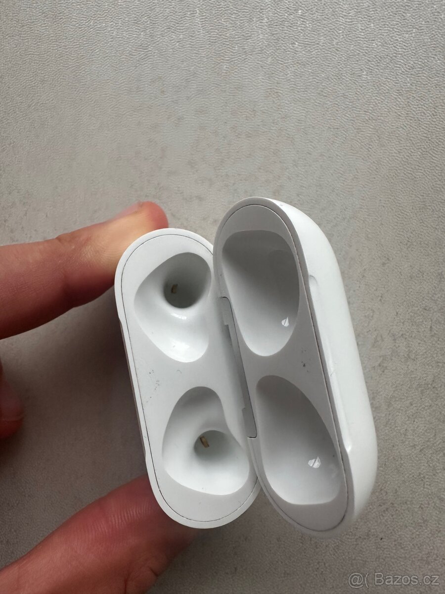 Pouzdro na Apple Airpods 3. generace - 3