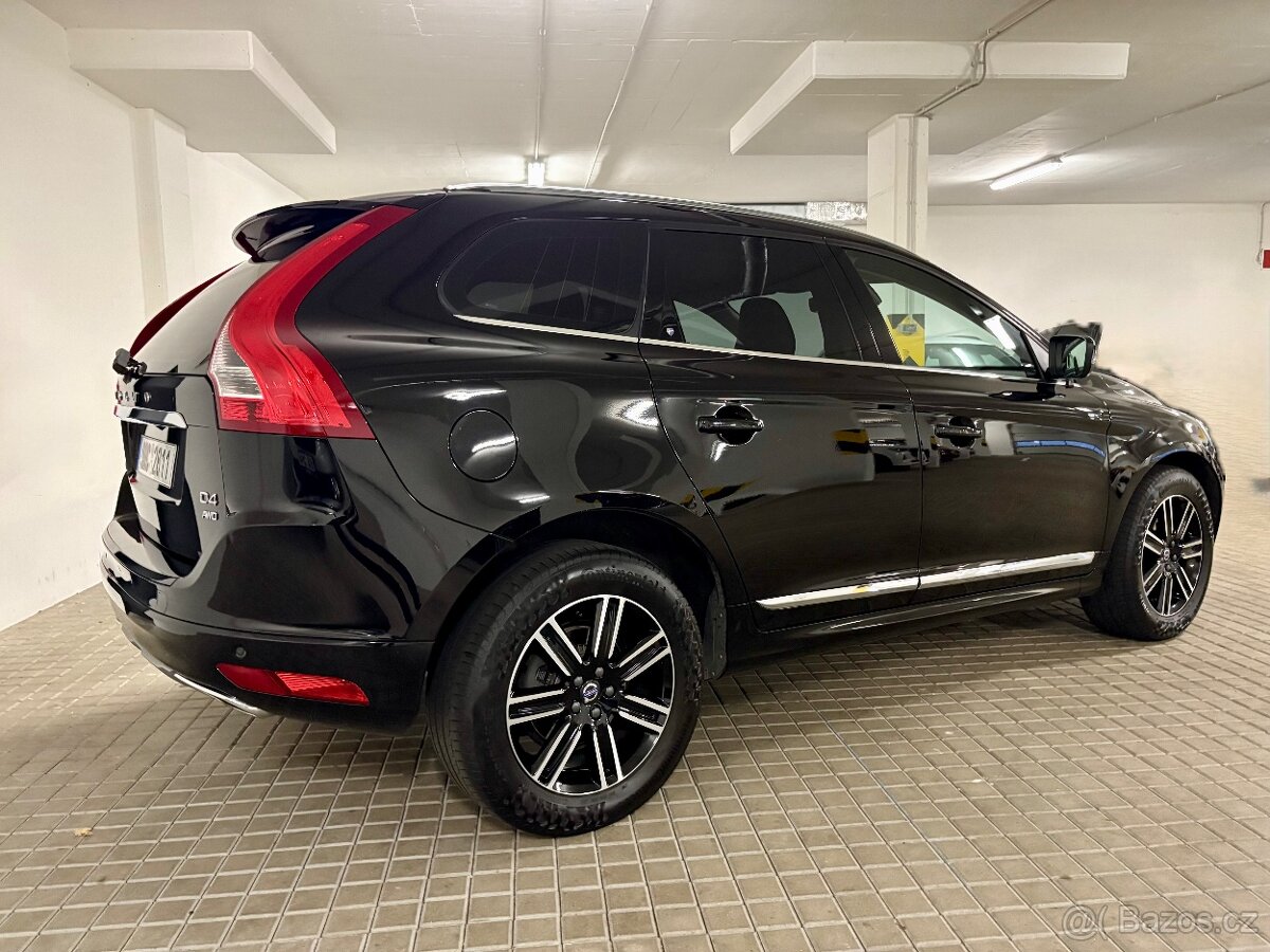 Volvo XC60 D4 AWD SUMMUM CZ - 3