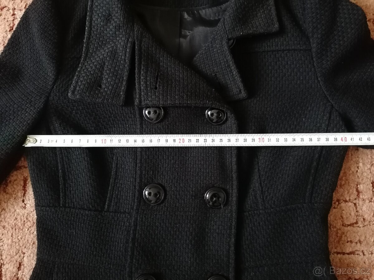 Dámský černý kabátek zn. F&F - 3