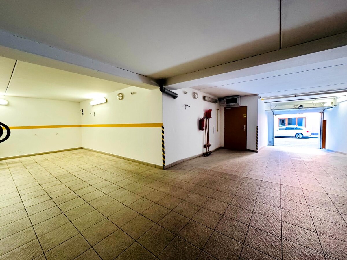 Pronájem bytu 3+1 s garážovým stáním (+2200,-/měs.) Nová ul. - 3