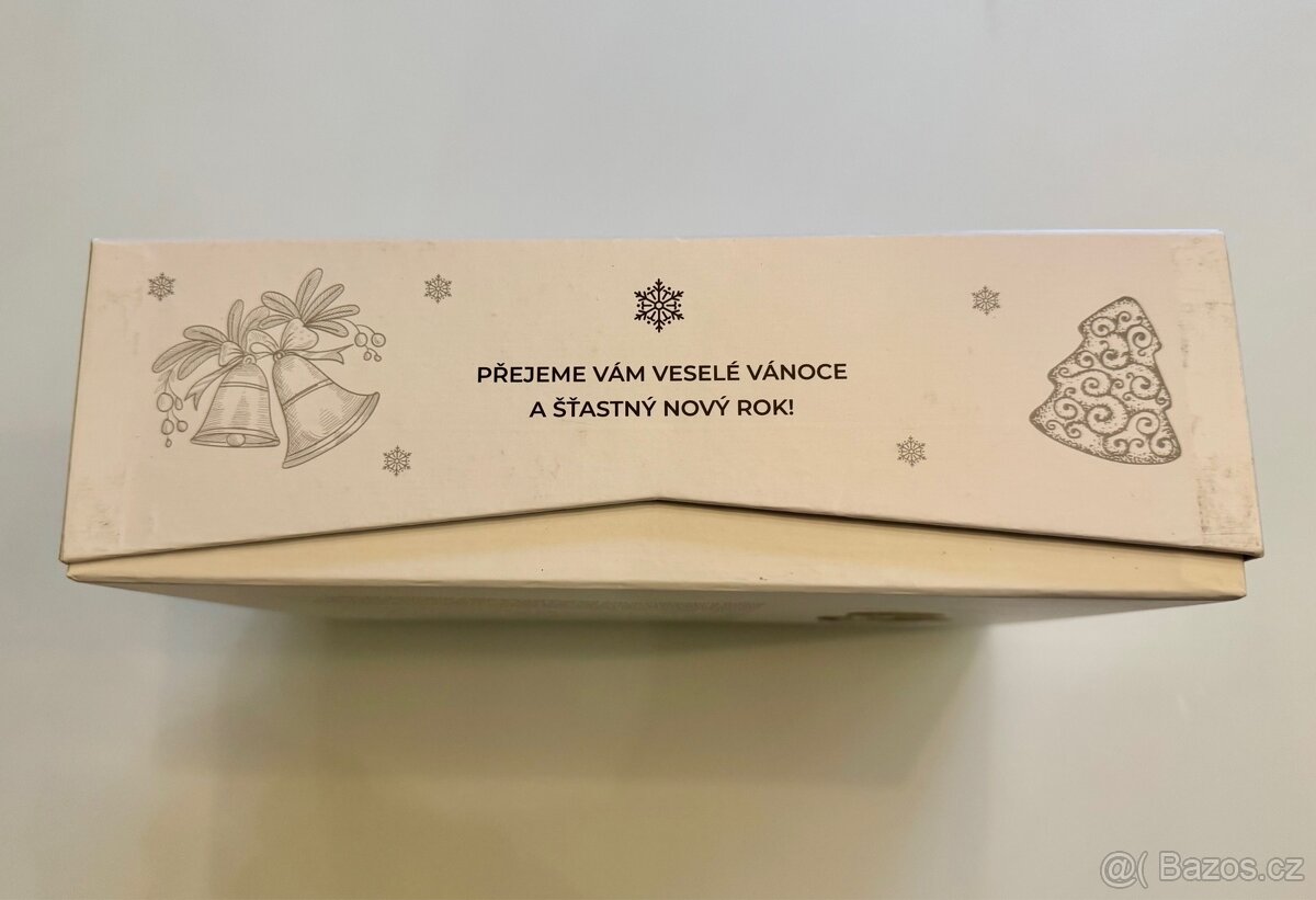 Vánoční balení: prvotřídní slivovice 47 % + skleničky - 3