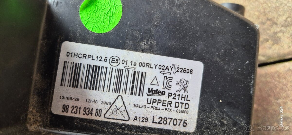 Prodám na Peugeot 208 PP světlo poškozené 9823193480 - 3