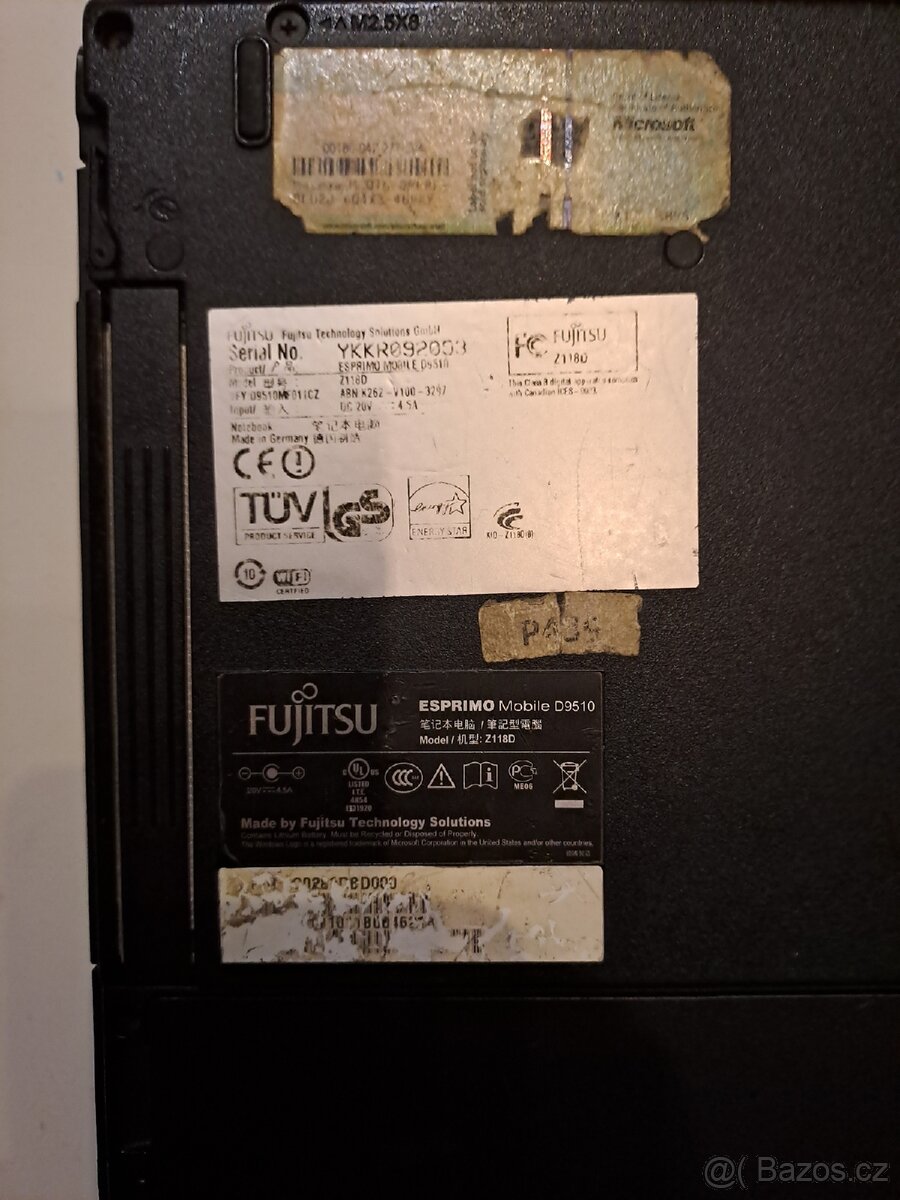 Fujitsu ESPRIMO Mobile D9510 - 3