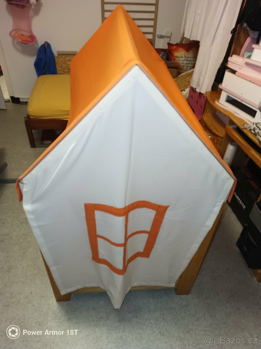 Domeckova postel - 3