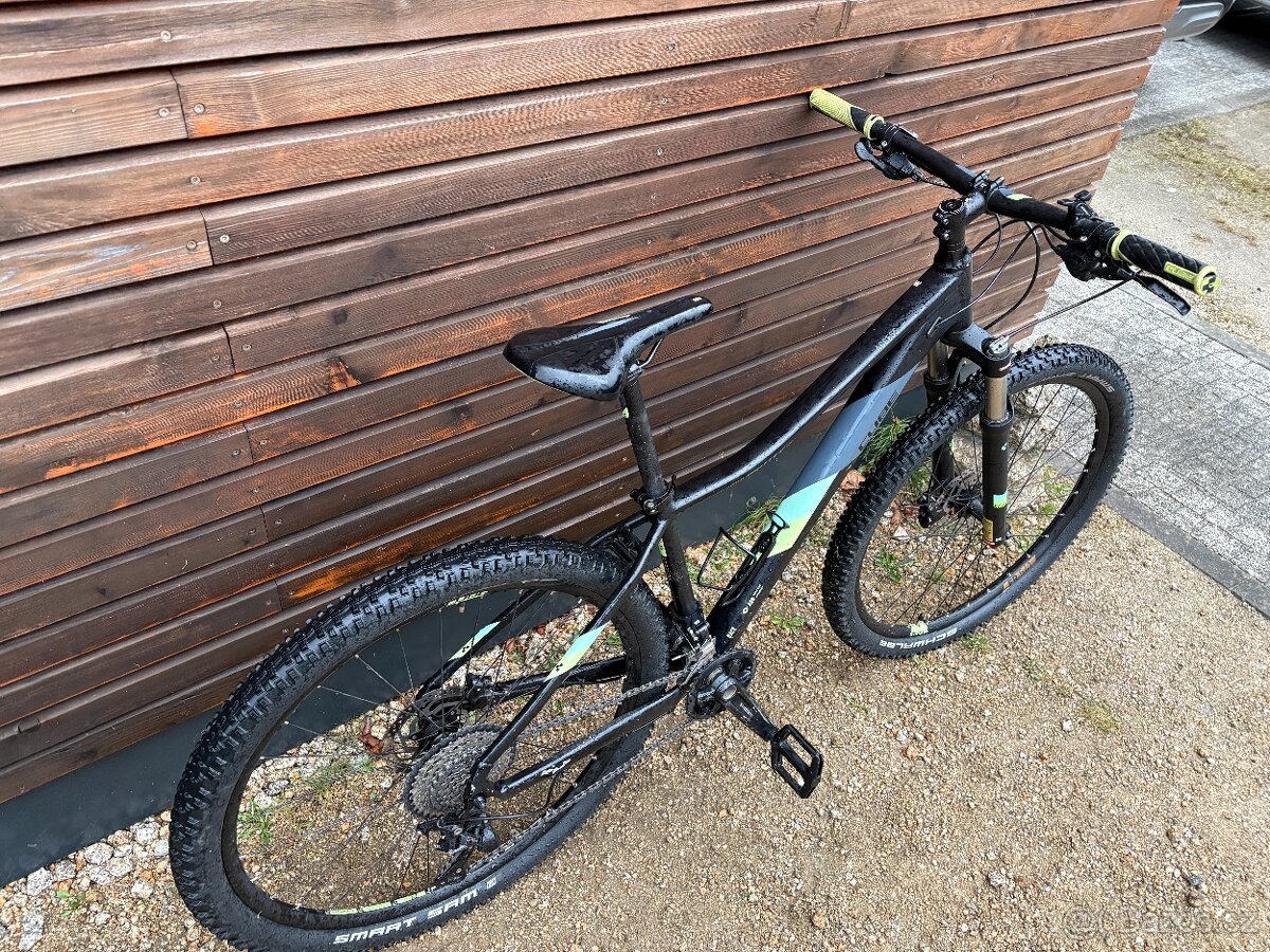 CUBE ACCESS WS RACE 27,5", vel. 16" - 3