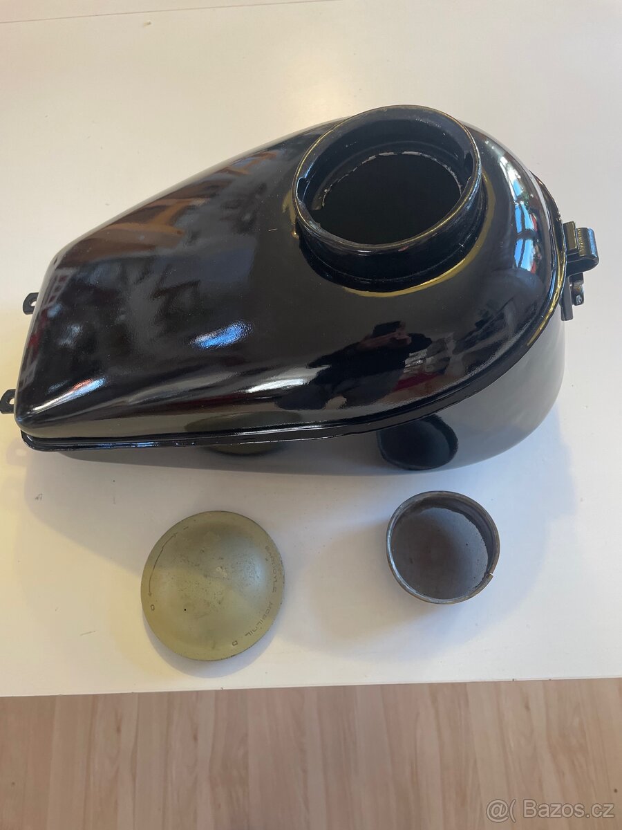 Nádrž ČZ 175 předválečná - 3