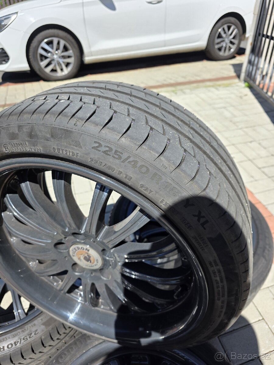 5×114.3 R18 225/40 - 3