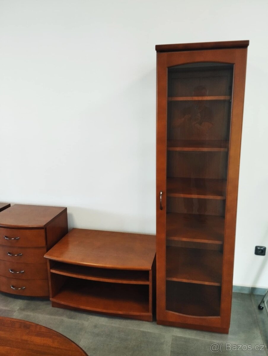 Nábytek masiv - 3