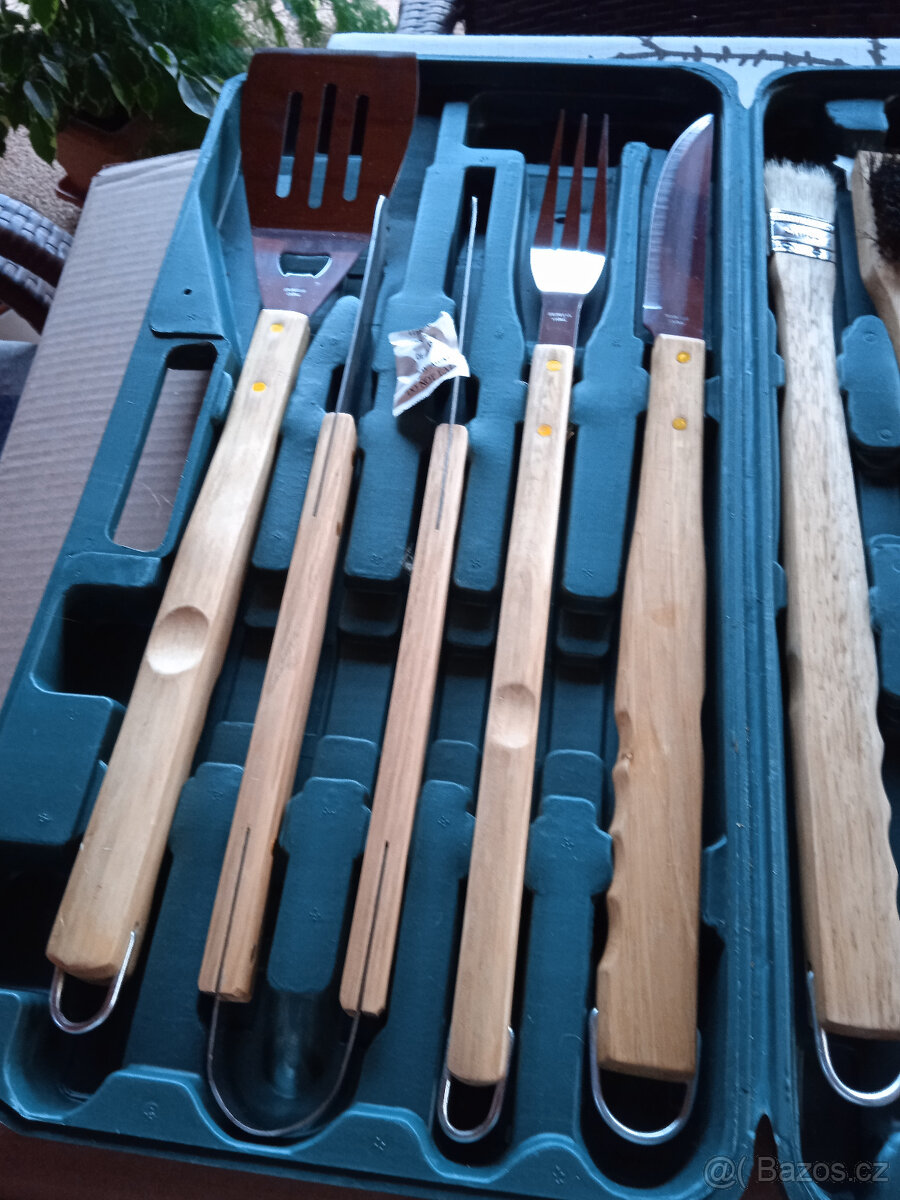 nářadí na grilování - 3