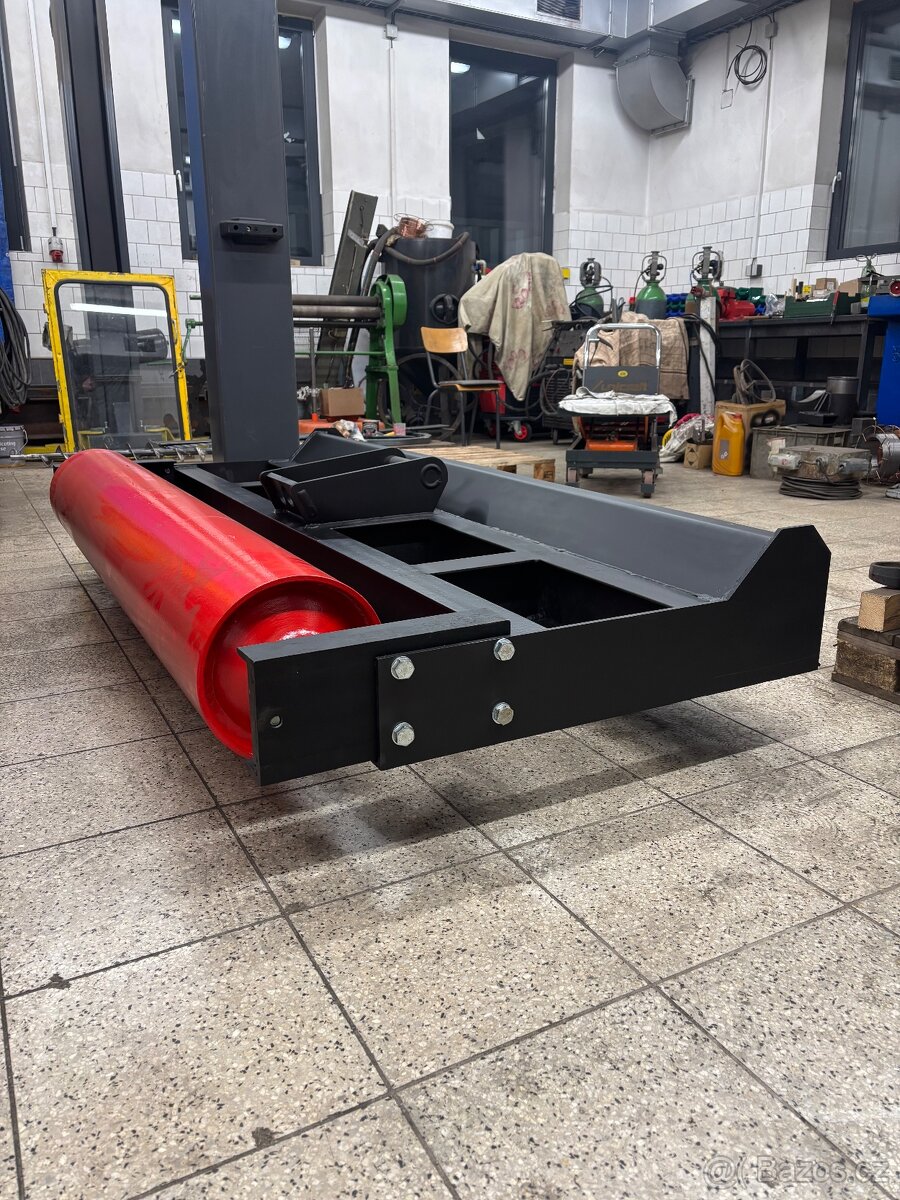 Rovnací lišta na bagr - 3