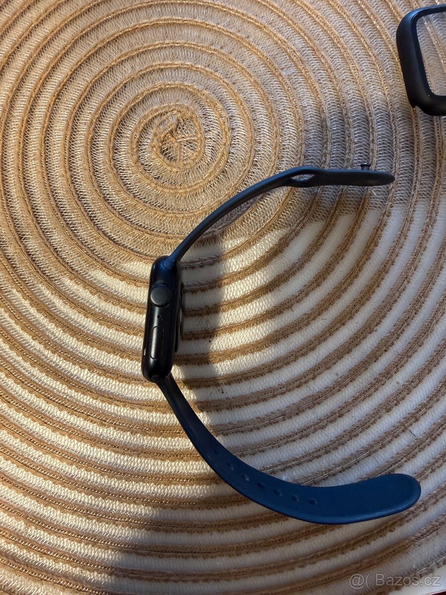 Apple Watch SE 2022 44mm - 3