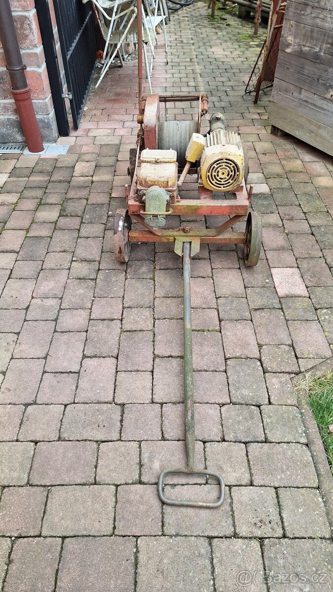 Stavební vrátek - 3