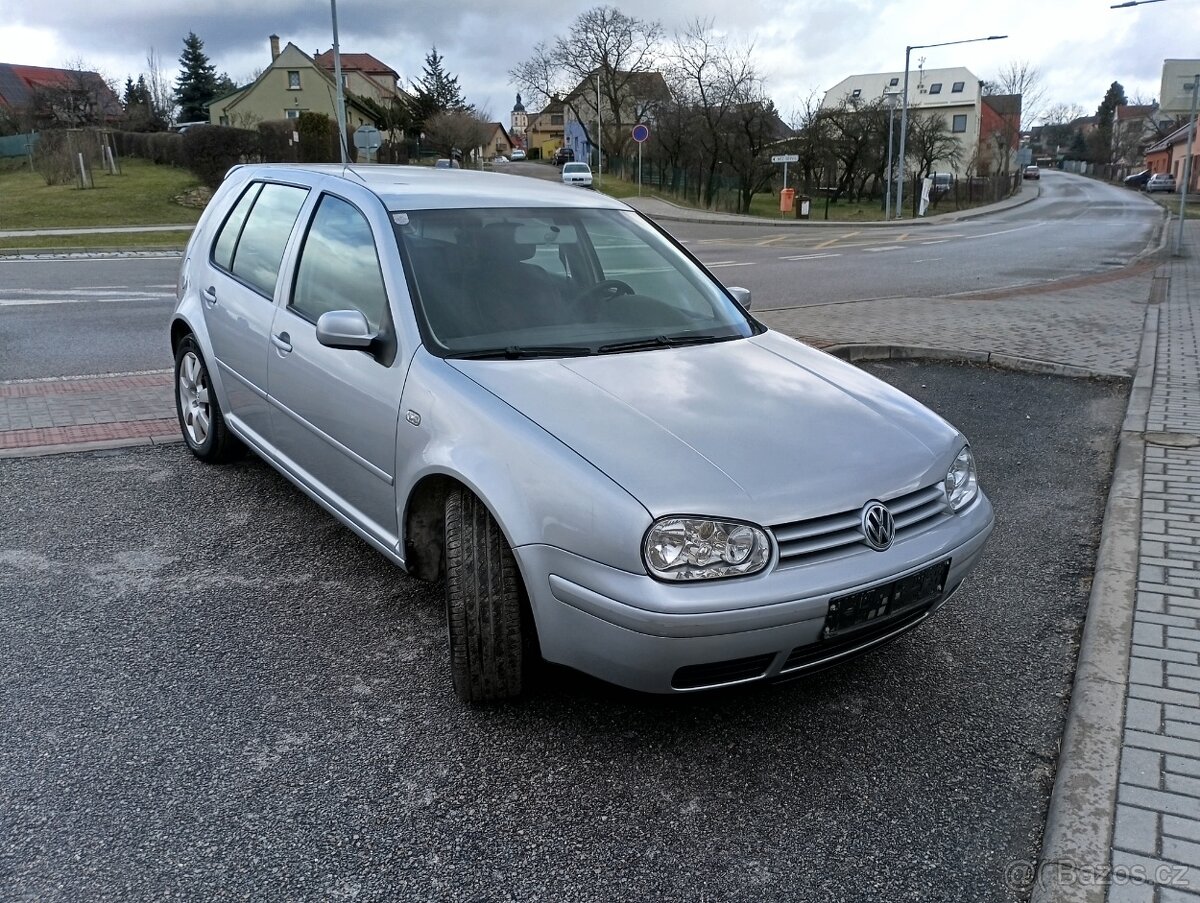 VW Golf 4 1.4 16V - 3