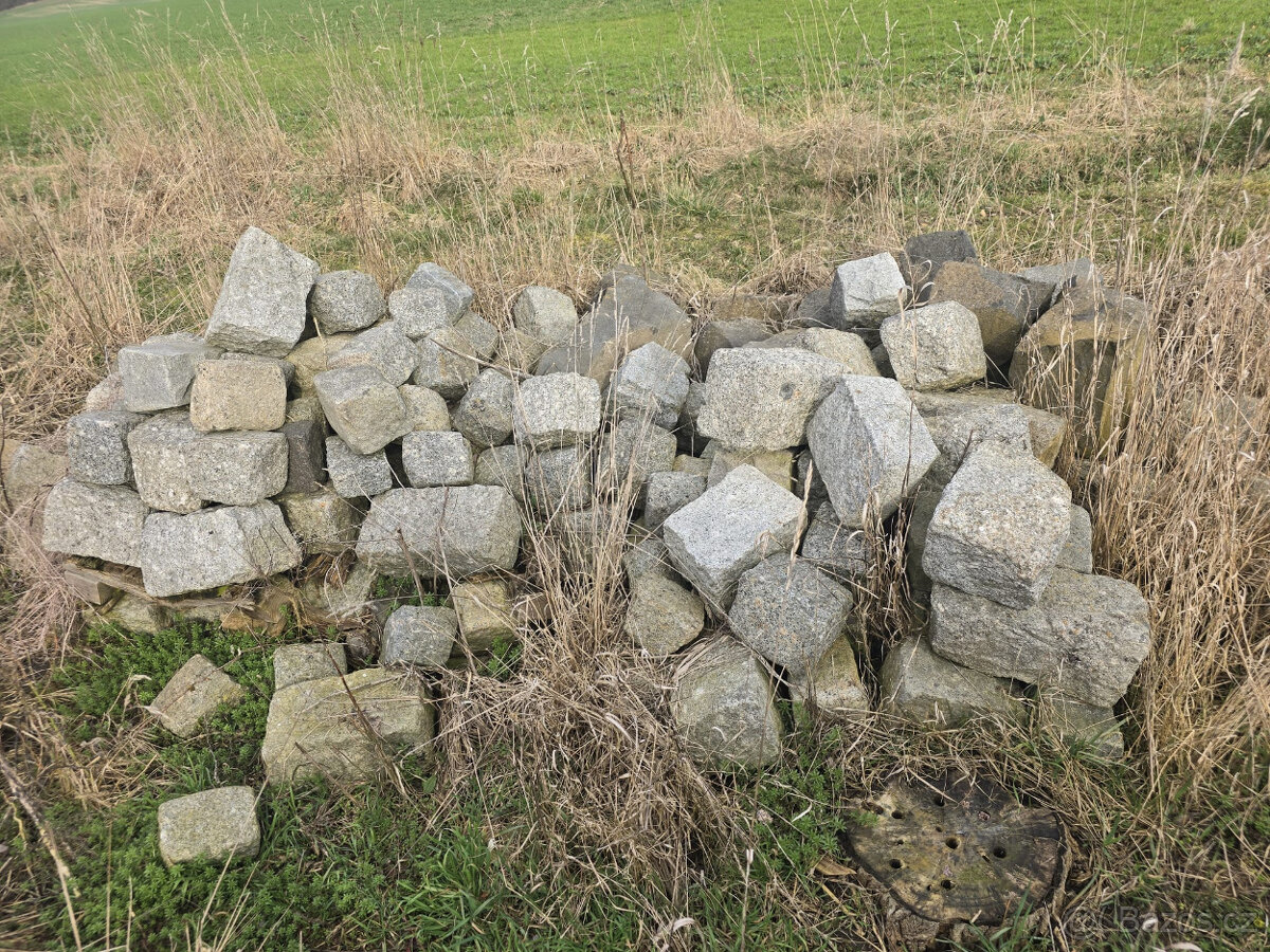 Žulové kostky - velké - 3