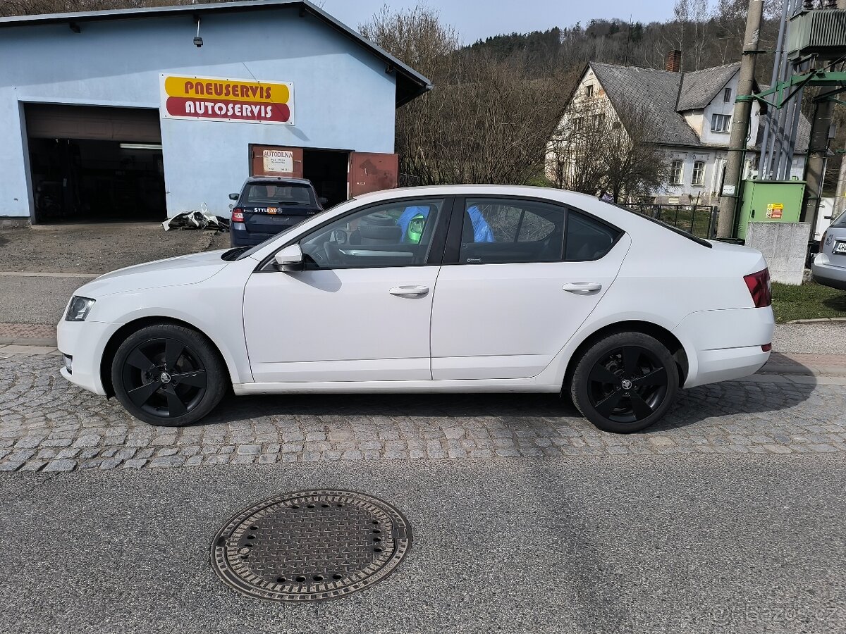 Škoda Octavia 3 1, 2 TSI 80509 km - 3