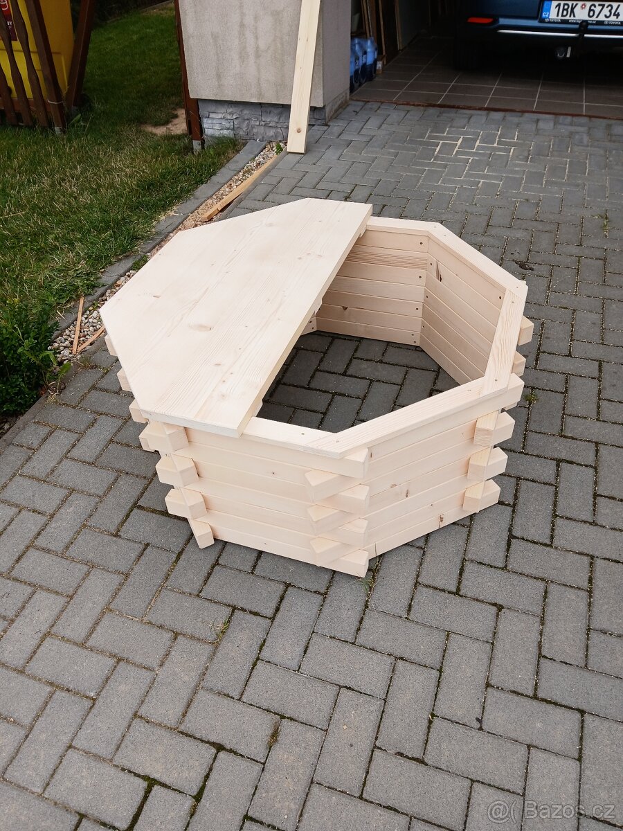 Dřevěný kryt studny - 3