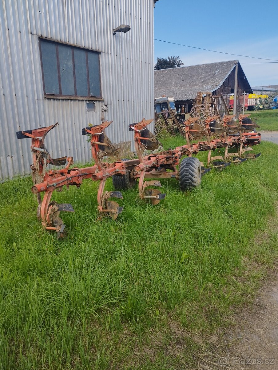Prodáme zemědělské stroje. - 3