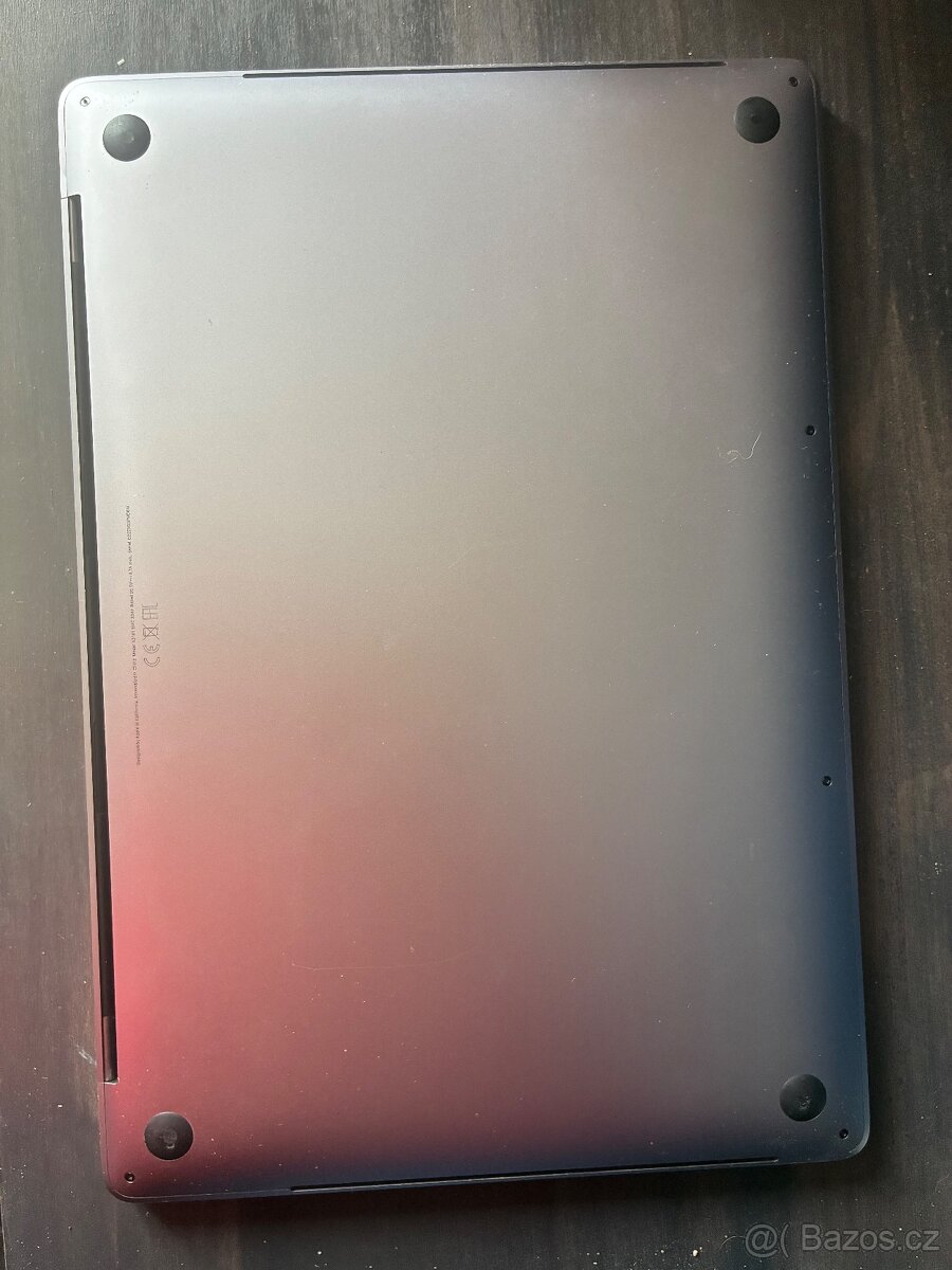 MacBook Pro 16" (2019) – i7 / 16GB RAM / 512GB SSD / Space - 3