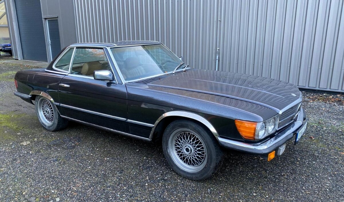 Mercedes-Benz 450 SL - 3