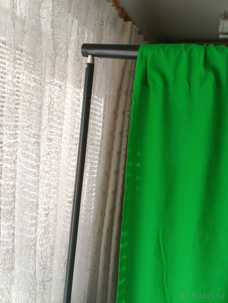 Zelené fotopozadí 3 x 3 m + podpěrný systém 3 m - 3