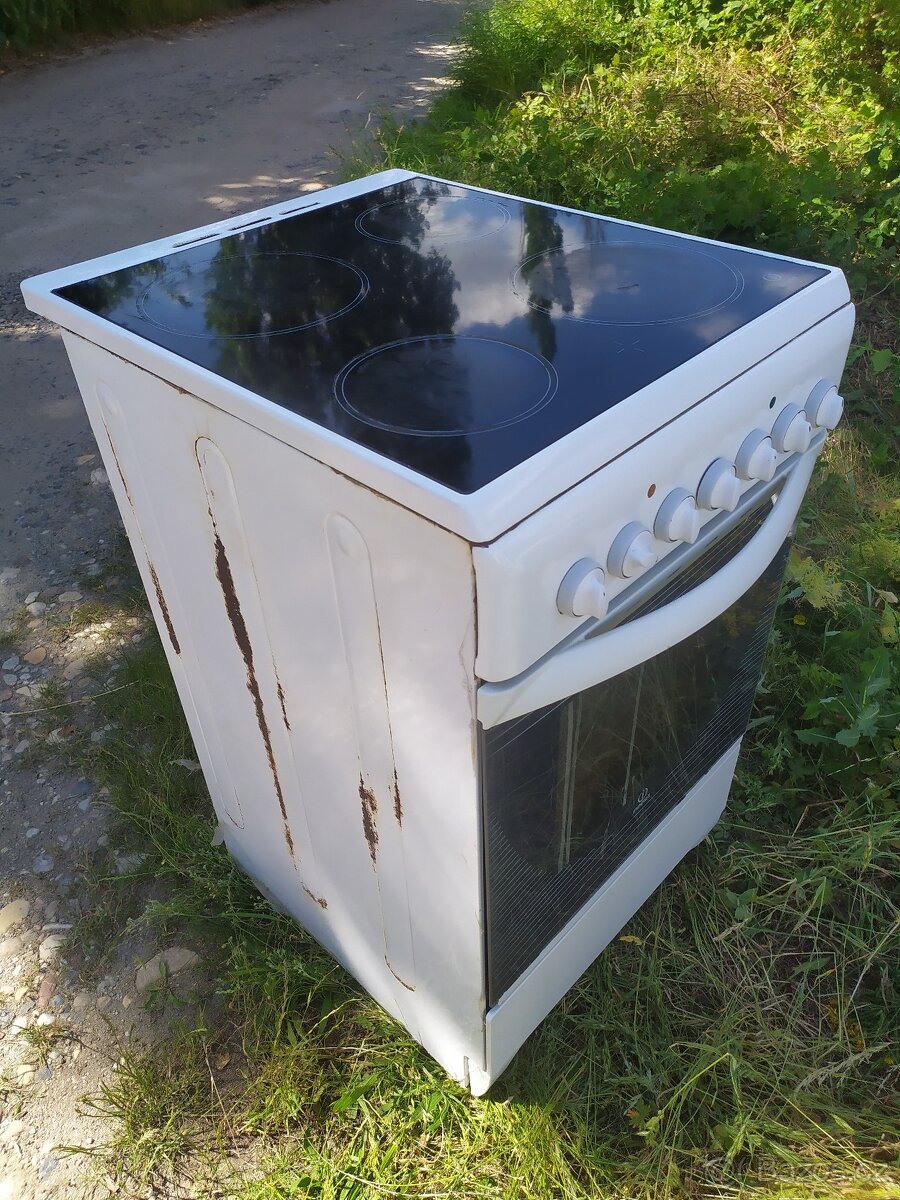 Elektricky sporák 50 cm s elektrickou troubou - 3