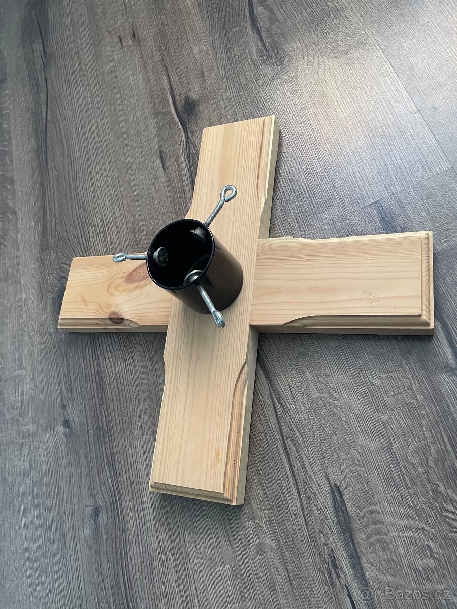 Stojan na vánoční strom dřevěný 45x45x14 cm - 3