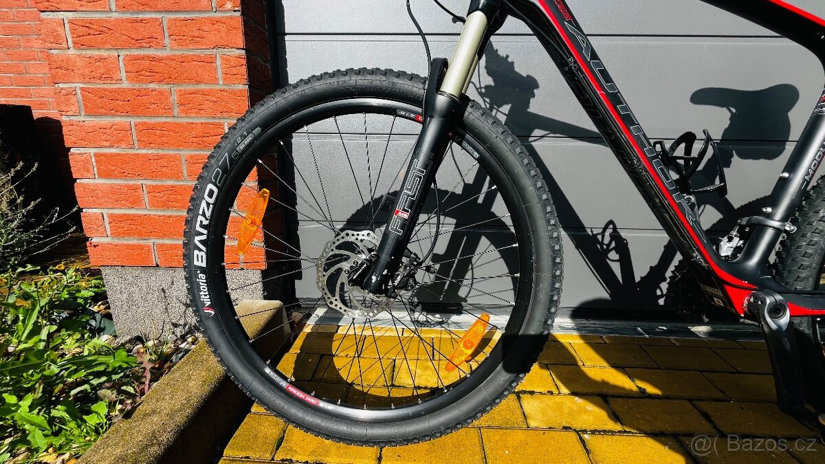 Horské kolo Author MODUS 27,5 karbonový rám 20,5 - 3