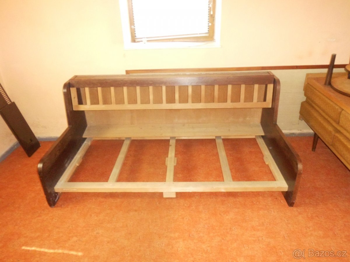 Stary retro shabby chic rozkladaci gauc v Zelezne Rude - 3