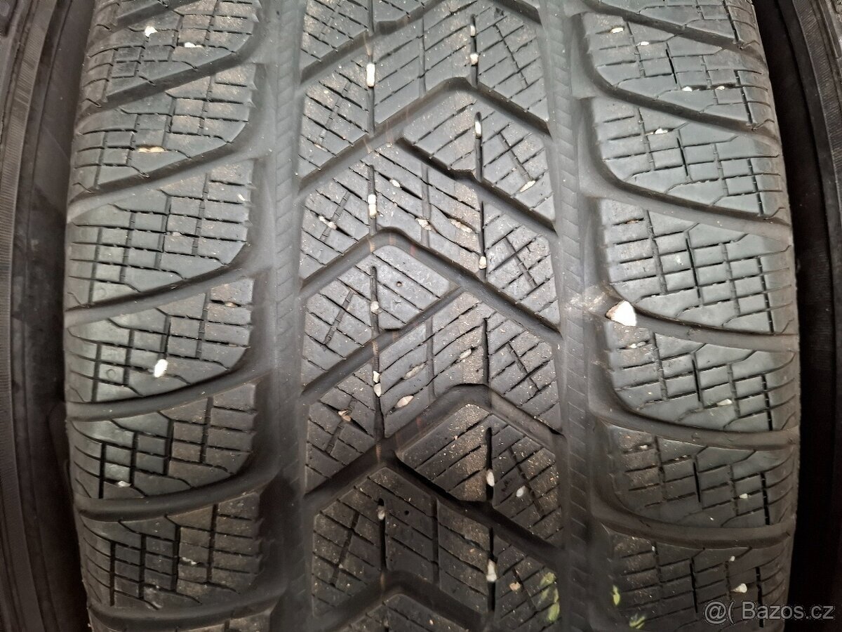 235/65/17 Pirelli Zimní 7 mm - 3