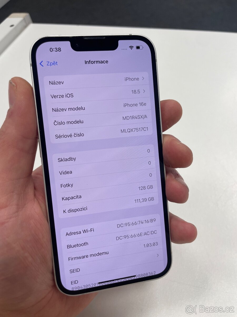 iPhone 16e 128gb - 3