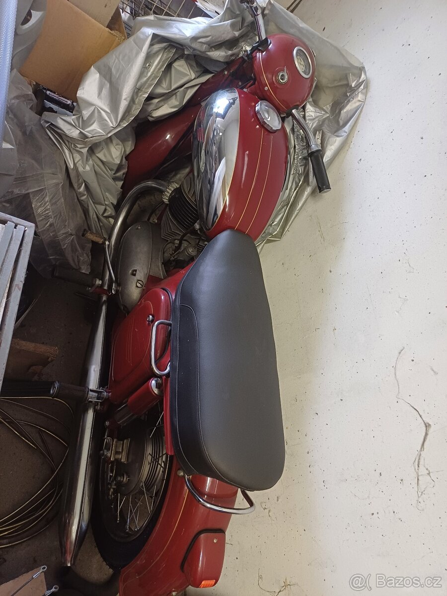 Jawa 250/353, Kejvačka - 3