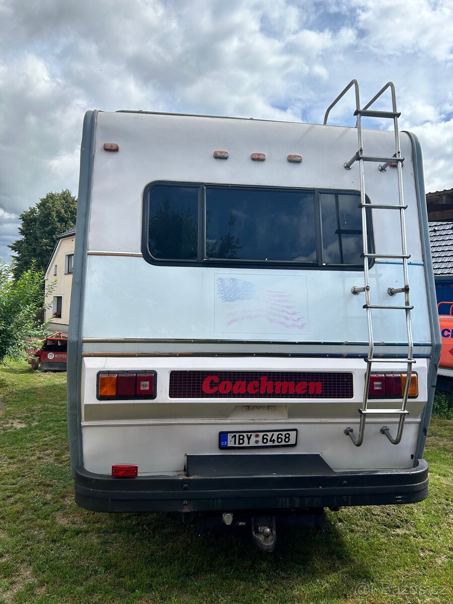 Obytné auto Coachmen 5.9TD - 3