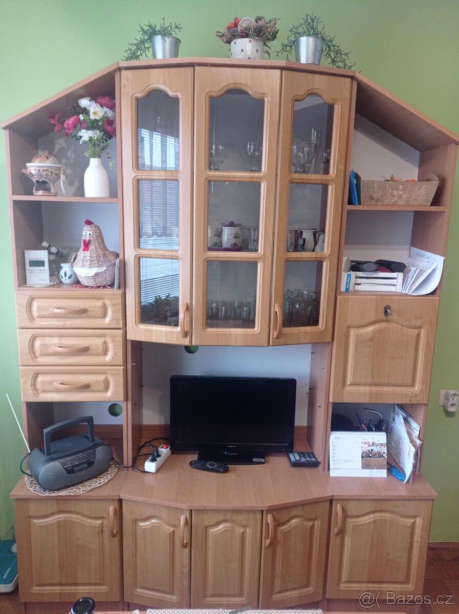 Jídelní stěna - 3