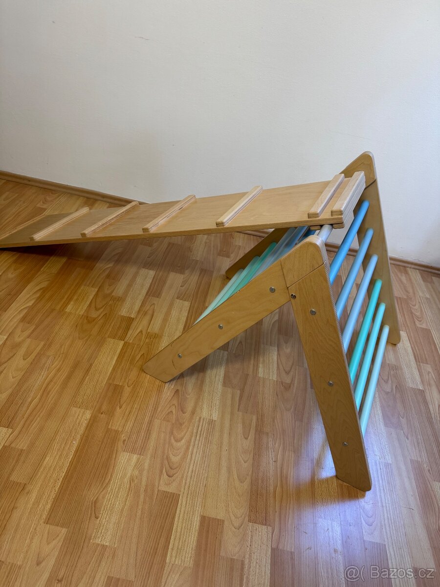 Dřevěná prolézačka a skluzavka - 3