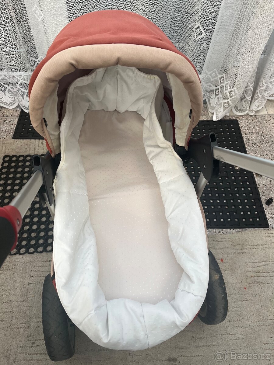 Dětský kočárek - 3