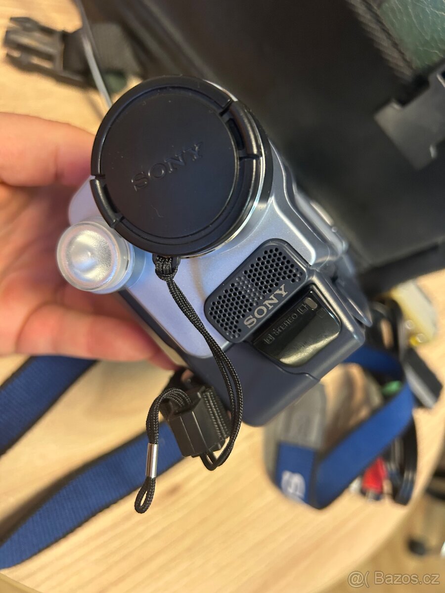 videokamera sony Digital 8 DCR-TRV145E PAL - 3