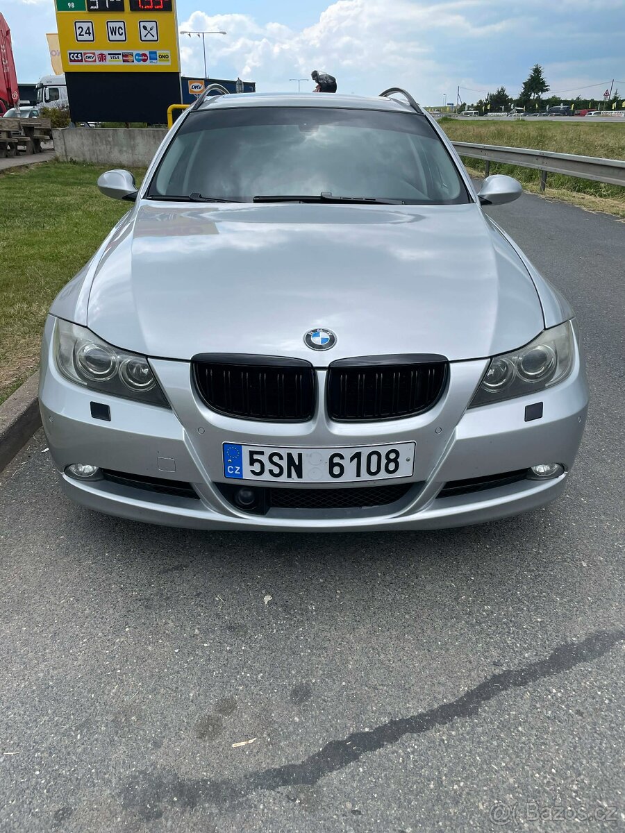 BMW e91 330xi 190kw rok 2007 - 3