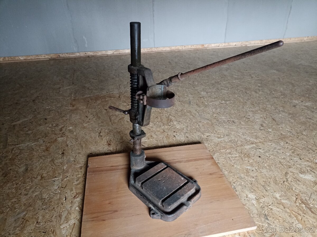 Stojan vrtačky historický+vrtačka - 3
