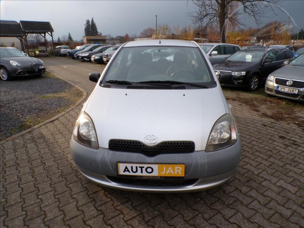 Toyota Yaris 1,0 VVT-i - 3
