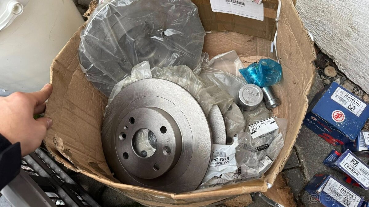 Mazda MX-5 NA díly - 3