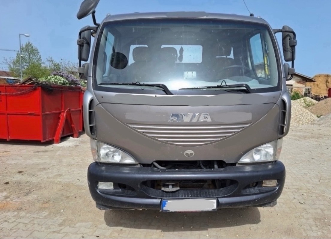 Avia D100 - 3