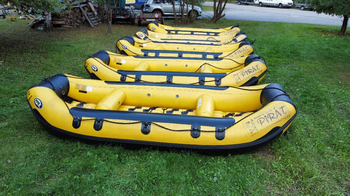 Raft Hobit 400 - 3