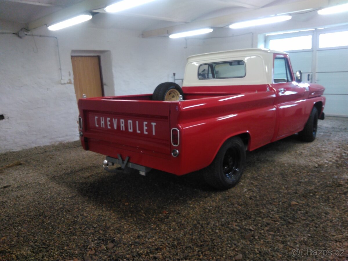 Chevrolet C10 pickup 1966 SB 383 5speed manuál - 3