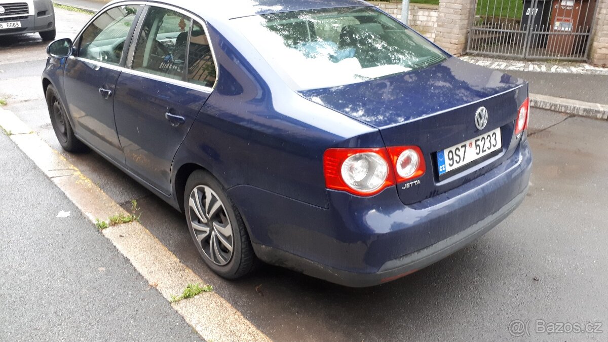 Volkswagen Jetta 1.9Tdi 77kw - 3